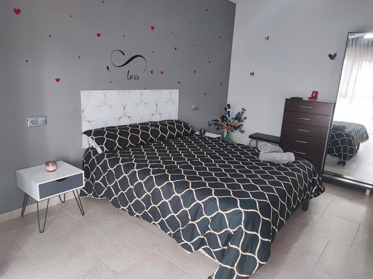 Casa Vacacional Lavernia กาบาเนส ภายนอก รูปภาพ