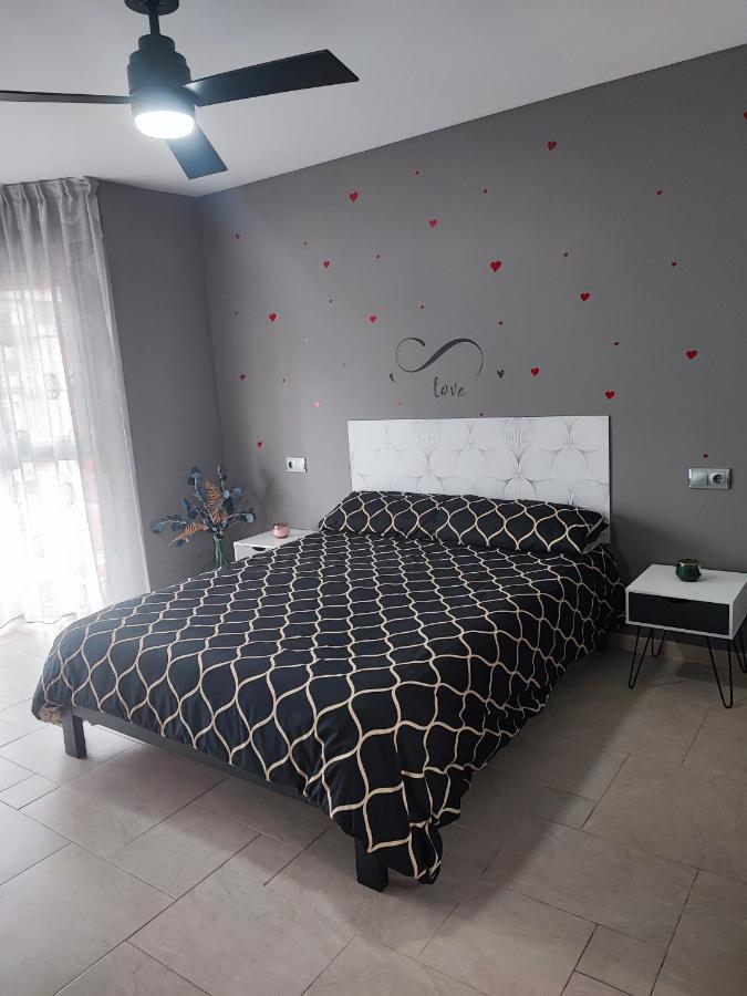 Casa Vacacional Lavernia กาบาเนส ภายนอก รูปภาพ
